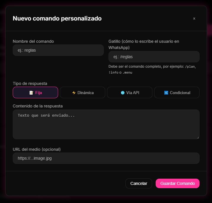 pestaña Comandos Personalizados en el Dashboard de 9bot, con accesos rápidos, comandos de soporte y botones interactivos de respuesta rápida.